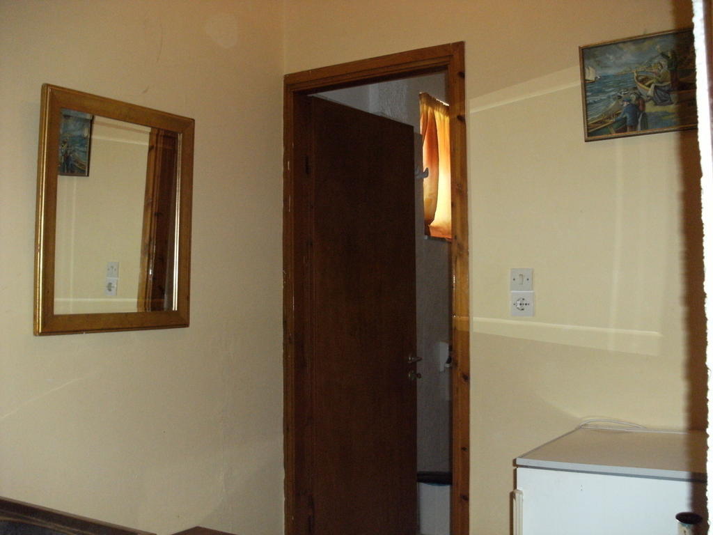 Katerina Hotel Toló Kültér fotó