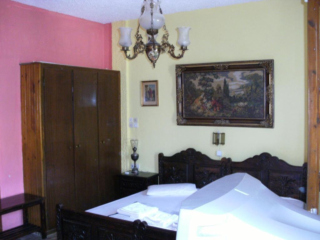 Katerina Hotel Toló Kültér fotó