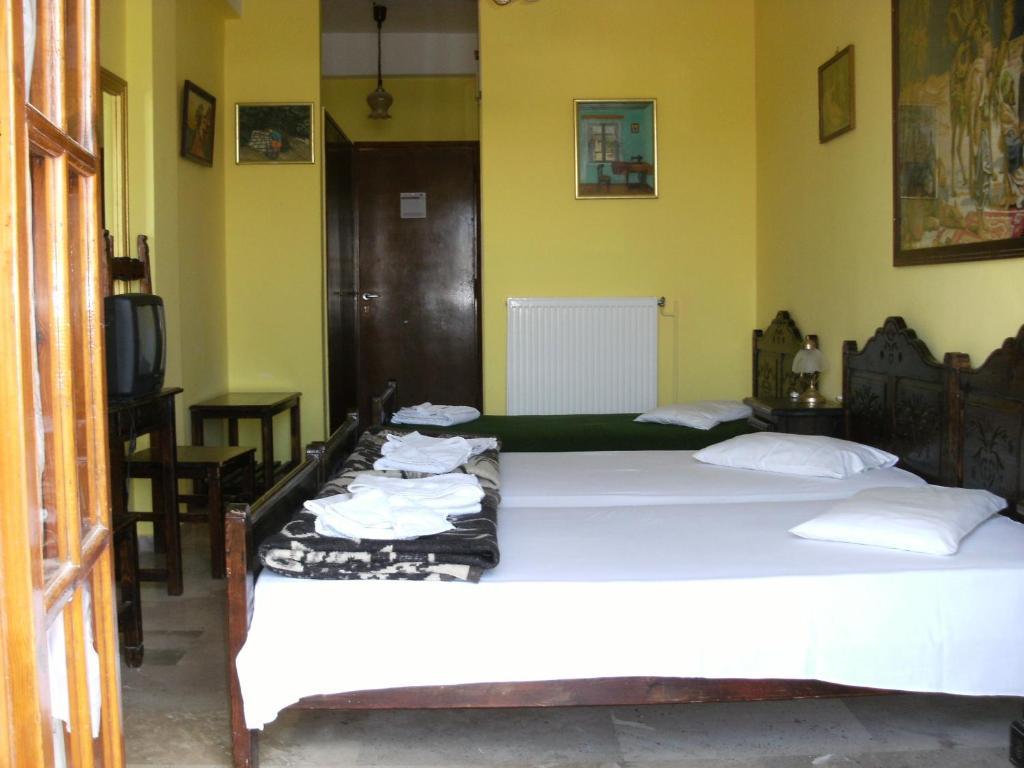Katerina Hotel Toló Kültér fotó